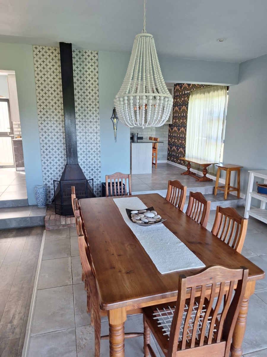 To Let 3 Bedroom Property for Rent in Beachview Eastern Cape